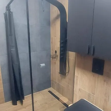 Czarny Dab 쿠도바-즈루이